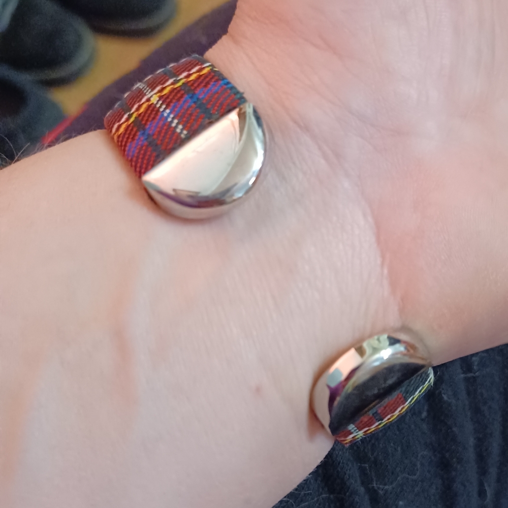 Bangle watch - Picture 2 of 3